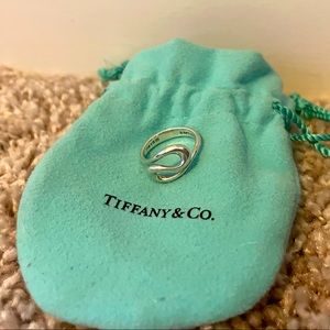 Tiffany&Co Elsa Peretti Open Wave ring